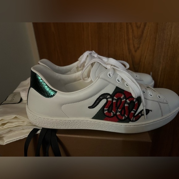 Gucci sneakers
